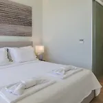 Luxe * Syvota