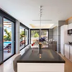 Luxe