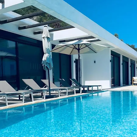 Luxe Syvota